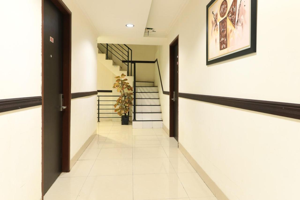 Al-Badar Hotel Syariah Makassar Exteriör bild